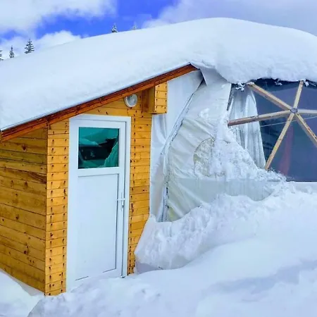 Igloo In The Woods - New, Warm And Inspiring Campismo de Luxo